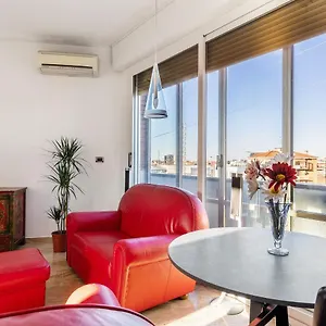 051 Living Apartment
